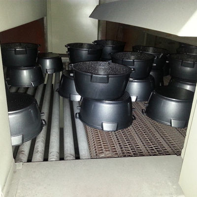 Goede prijs Automatische de Productielijnmachine van Kookgerei van de Kleurendeklaag voor Aluminiumwerktuig het Maken online