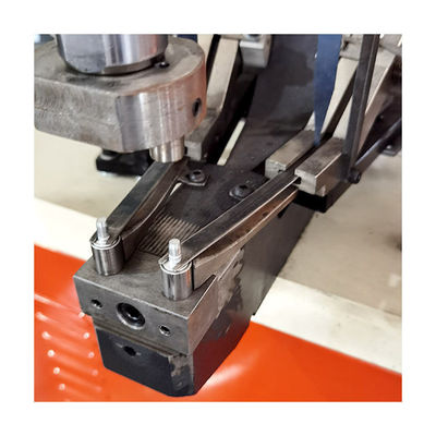Servo Automatische het Vastnagelen Machine voor Aluminium die Pan Pot Making braden
