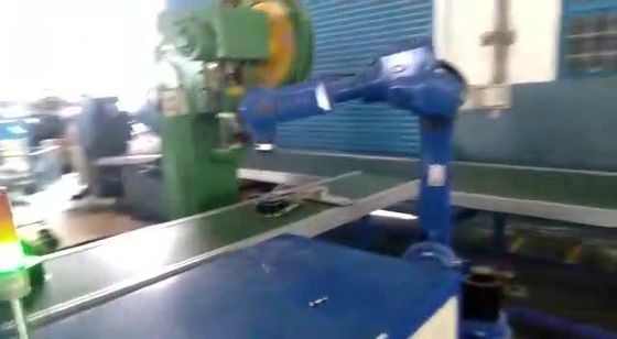 De automatische Machine van het Robotwapen voor Pot Pan Kookgerei Making