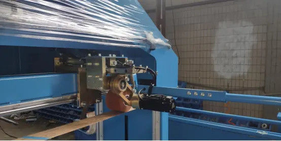 Handgemaakte keukensinkmachine Automatische slijpmachine en poetsmachine voor roestvrij staal