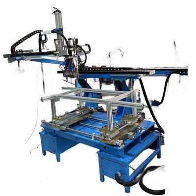 Automatische CNC-lasmachine speciaal apparaat voor de binnenkant van panelen