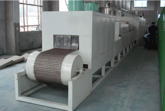 Hoogprecisie temperatuurcontrole Continuous Gas Shielded Aluminium Brazing Furnace Equipment Factory