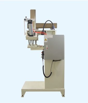 CNC-sweismachine speciaal voor de vervaardiging van keukenapparatuur