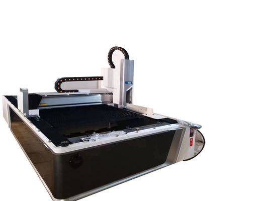 Intelligente machine voor het laser snijden van roestvrijstalen platen voor gootsteen / watervaten / pannen