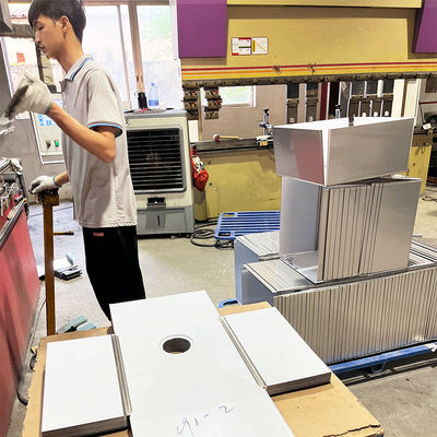 CNC-precisie-plaatbuigmachine voor de vervaardiging van keukenapparatuur met 201 roestvrij staal