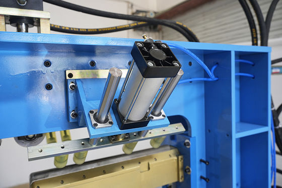 Precieze hoek en naad drukmachine voor roestvrij staal keuken handgemaakte wastafel