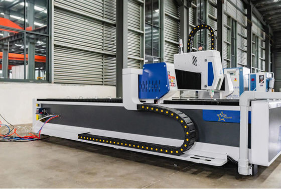 Kan professionele prestaties High 3000w CNC Metal Laser Cutting Machine aanpassen