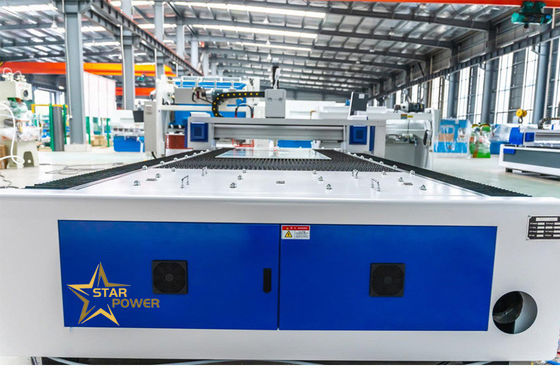 Multi-specificatie en multi-purpose full-scene professionele precisie cnc metalen laser snijmachine
