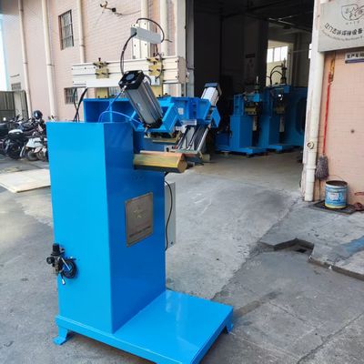 Goede prijs CNC-lasmachine speciaal ontworpen voor afgeronde hoeken in metalen wasbakken van roestvrij staal online