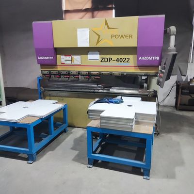 Productielijn voor automatische buigmachines