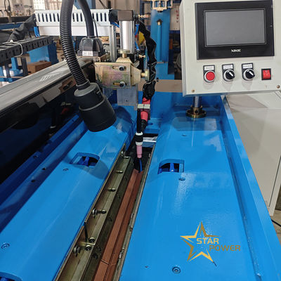 Goede prijs Automatisch recht naad lassen met roestvrij staal Speciaal machine Mechanische apparatuur Verwerking online