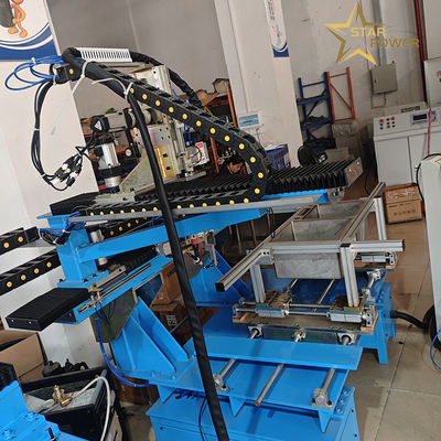 Aanpasbaar voor verschillende productiescenario's Keukengereedschapsmachine met geavanceerd CNC-besturingssysteem