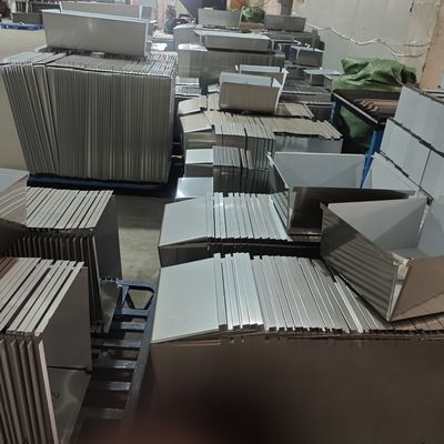 De hele handmatige productielijn van de wasbak