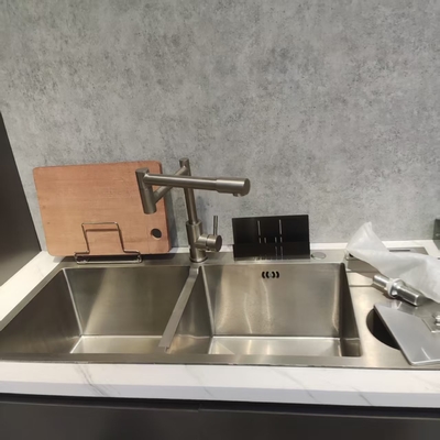 Verstelbare Snelheid RVS Keuken Wastafel met Rek