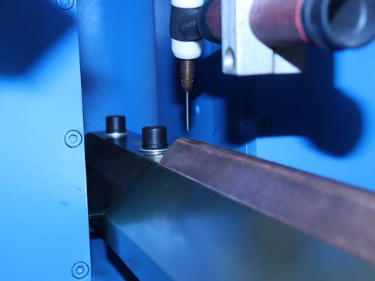 4-Assige CNC Precisie Lasmachine (Paneel Binnenrand Gespecialiseerd)