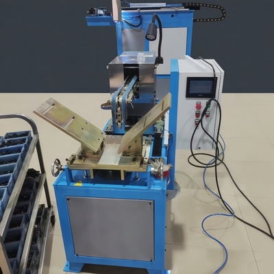 Automatische dubbele tafel metaalnaadlas- en persmachine