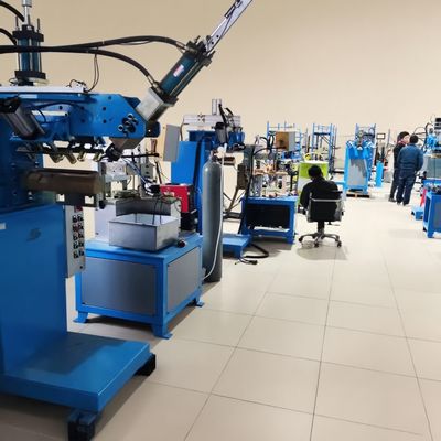 Automatische CNC-machine voor het slijpen en polijsten van externe hoeken