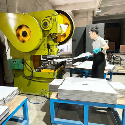 Deep Throat Press Machine Punching for Prebending Kitchen Sink Press Machine (Deepthroat Press Machine) voor het doorsteken van keukensinkpers