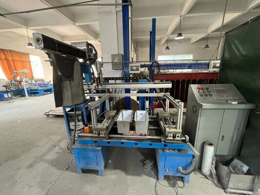 Geavanceerde machines voor het lassen van rechte naden voor de productie van keukenwasbakken